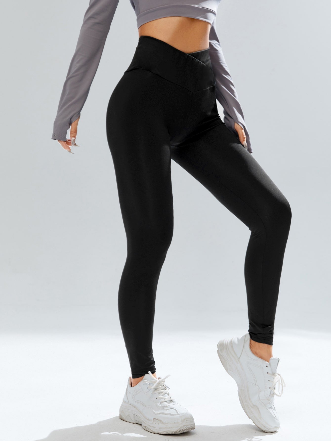 SHEIN EZwear Women's Solid Hot Yoga Black V High Waist Leggings