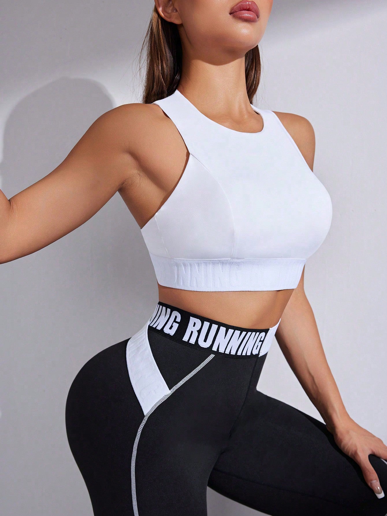 Trendy SHEIN Sport Streetz Letter Tape Waist Sports Set – Elevate Your Activewear!