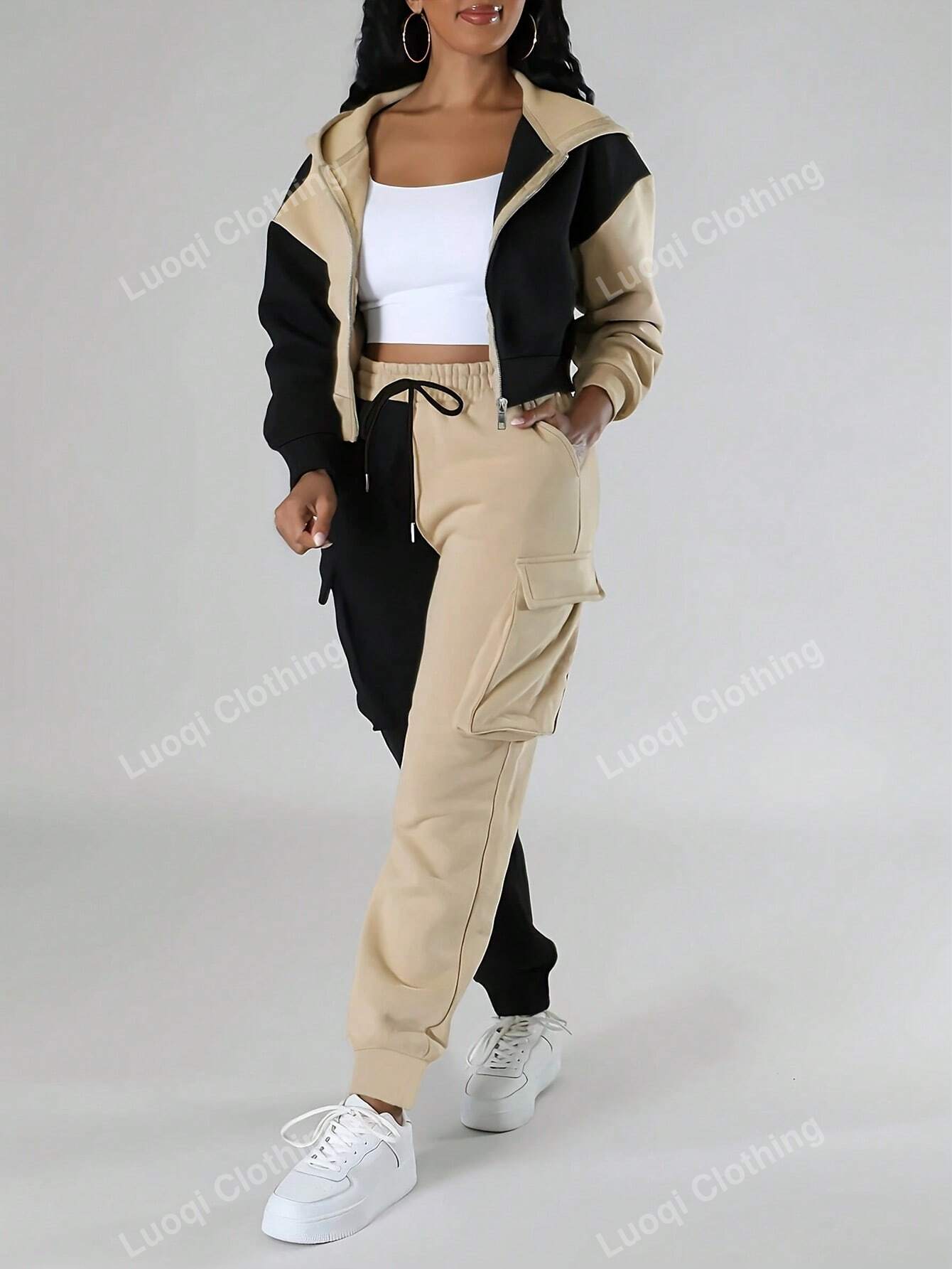 Cozy & Chic: Women's 2-Piece Sporty Fleece-Lined Hoodie & Cargo Sweatpants Set