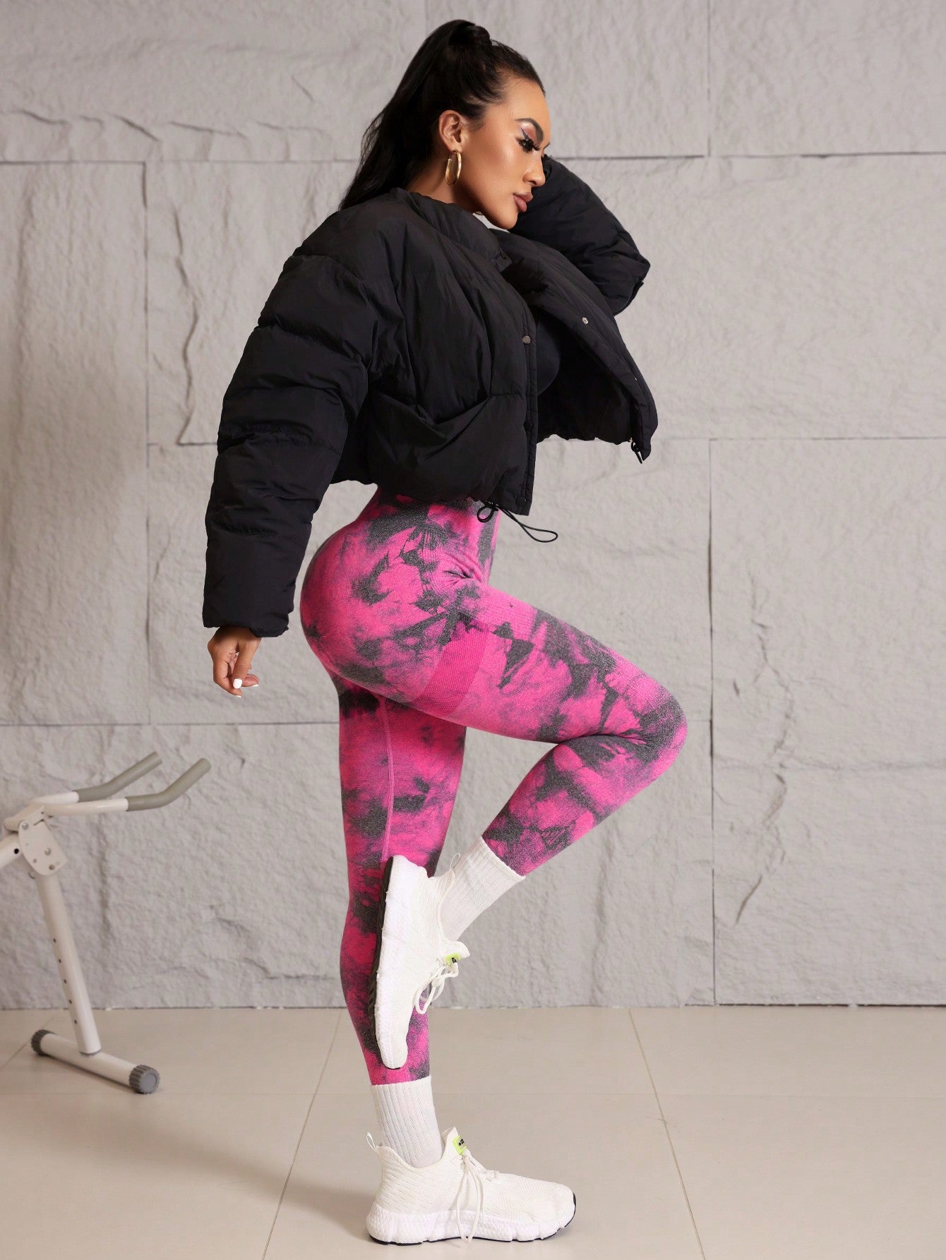 Elevate Your Workout: Seamless High-Waist Solid Color Yoga Leggings