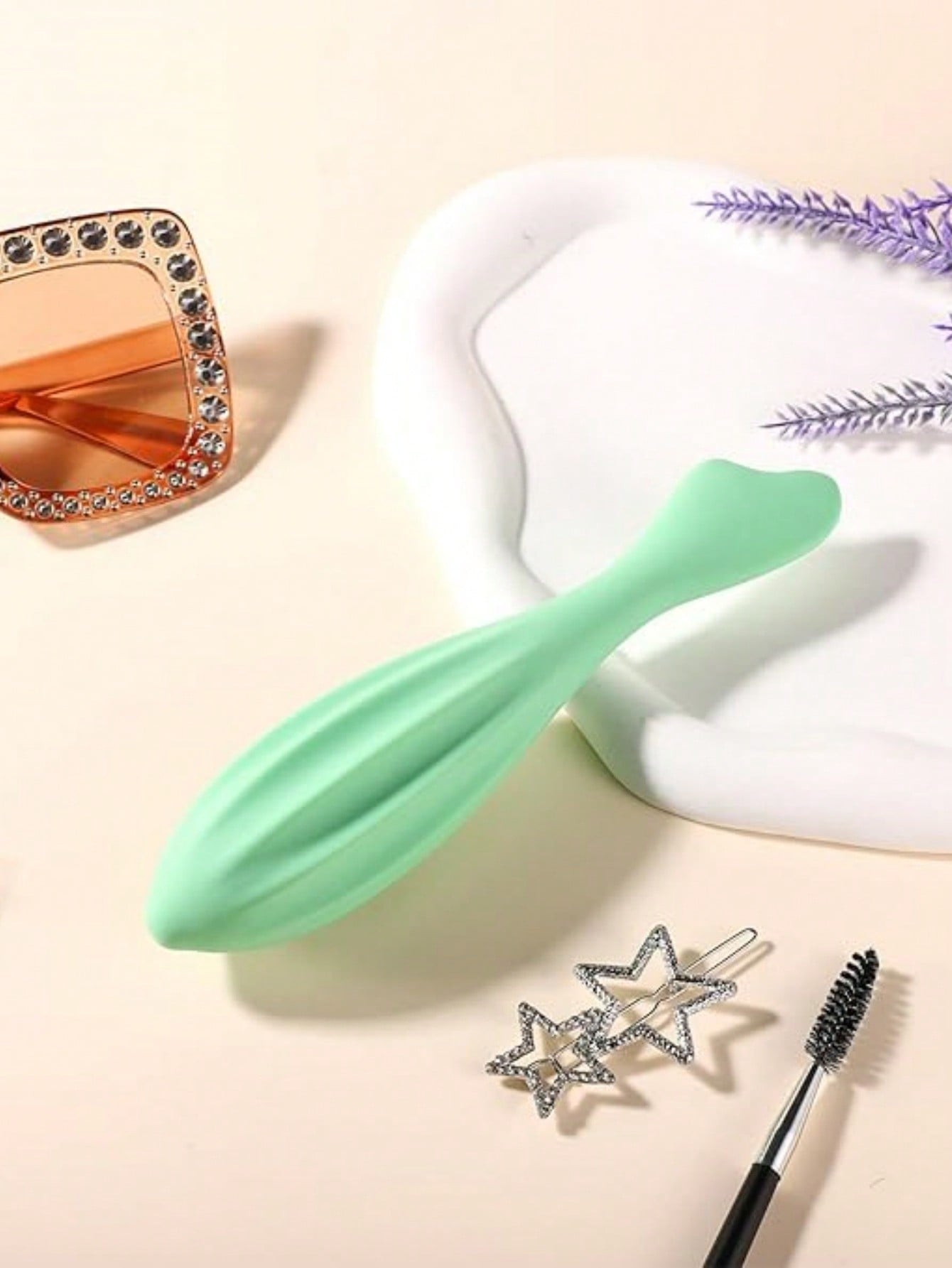 Revitalize Your Skin: Silicone Facial Massage Roller for Ultimate Face Care & Sculpting