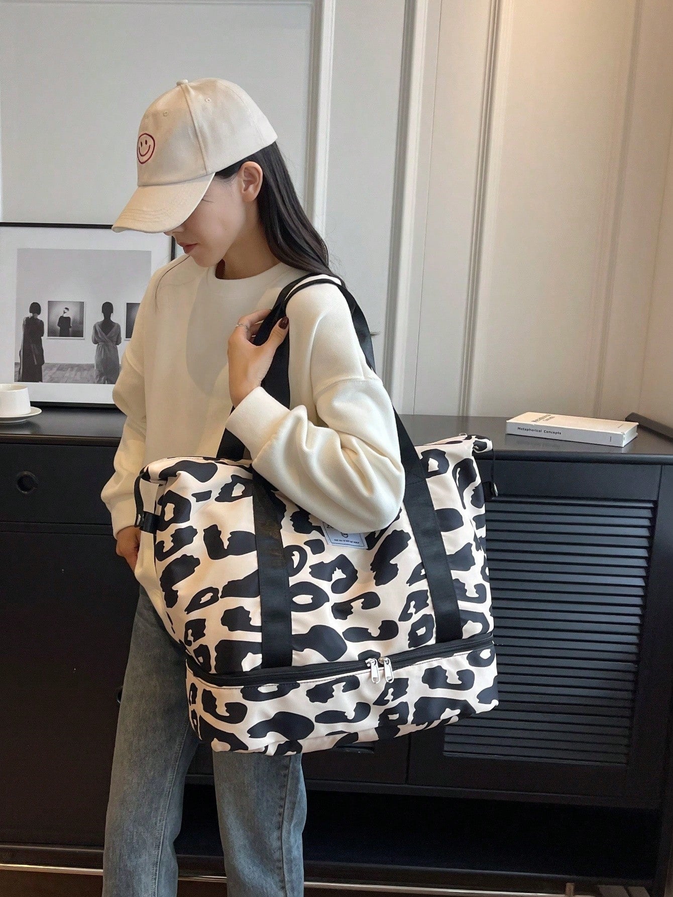 Chic Cow Print Waterproof Travel Bag - Versatile Sports & Weekend Duffle with Foldable Shopping Bag