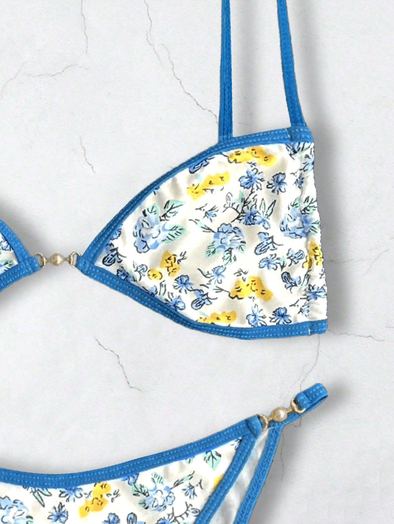 Women Floral Print Sexy Bikini Set, Random Print Spaghetti Strap Wireless Triangle Cup Ladies Swimsuit